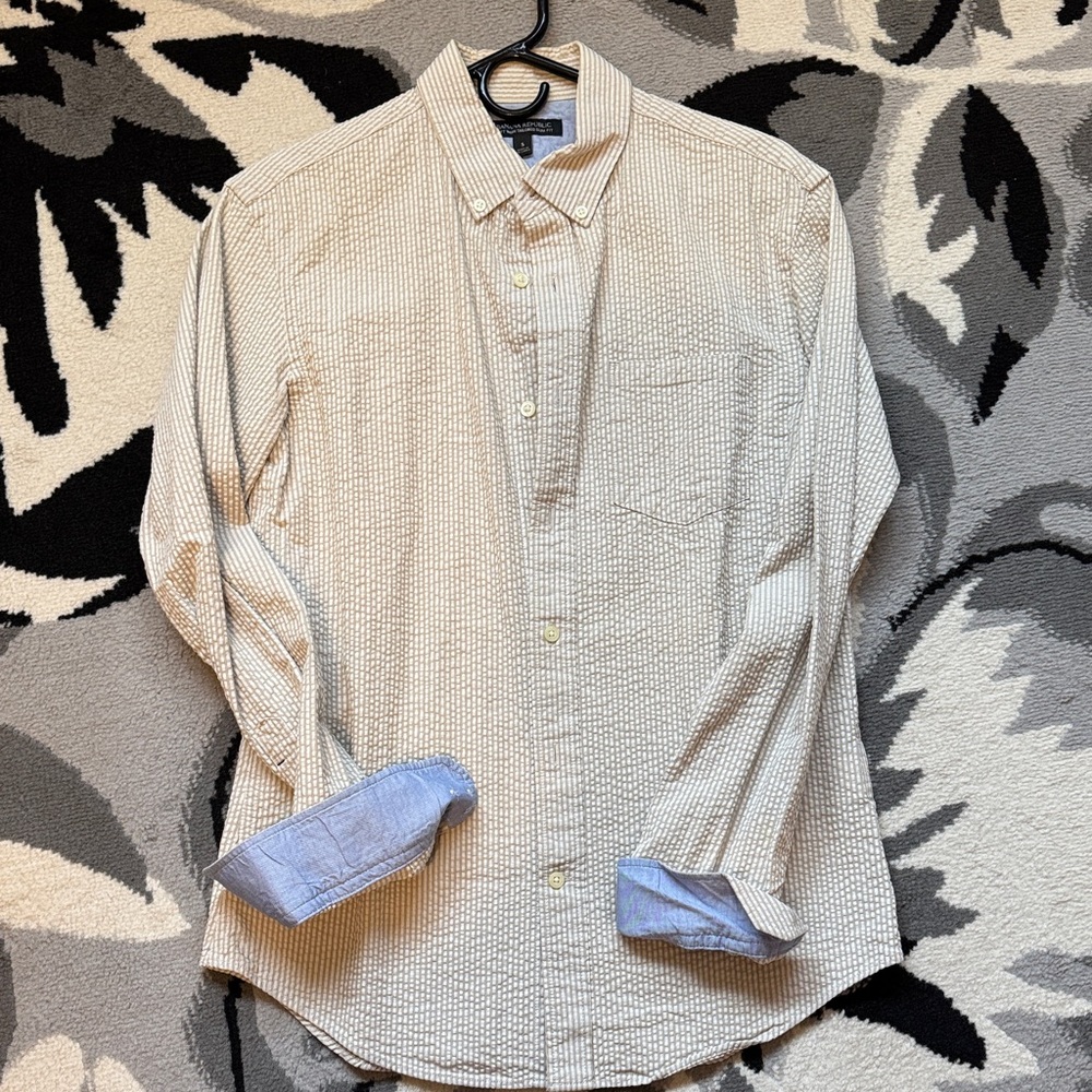 Banana Republic Men's Light Beige Checkered Shirt